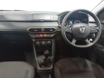 Used Dacia Sandero Stepway 2022 for sale - 78066597: Photo