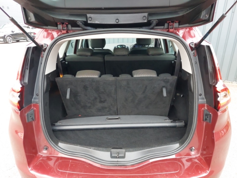 Used Renault Grand Scenic 2020 for sale - 76343096: Photo 8