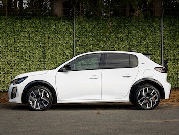 Used Peugeot 208 2024 for sale - 75959062: Photo