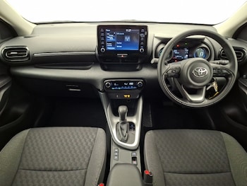Used Toyota Yaris 2023 for sale - 79555221: Photo