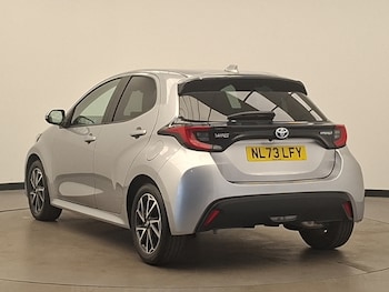 Used Toyota Yaris 2023 for sale - 79555221: Photo