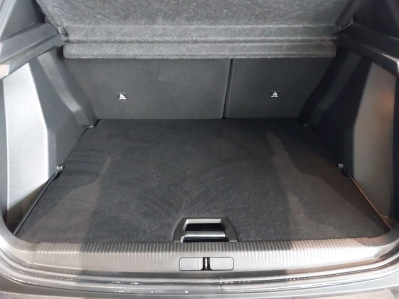 Used Peugeot 2008 2022 for sale - 76335400: Photo 8