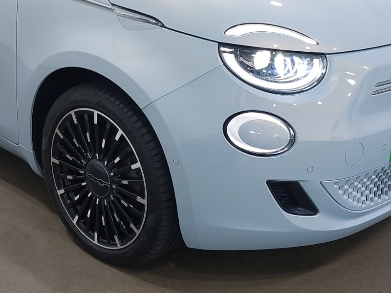 Used Fiat 500 2021 for sale - 78146321: Photo 9