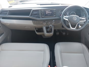 Used Volkswagen Transporter Shuttle 2024 for sale - 79356017: Photo