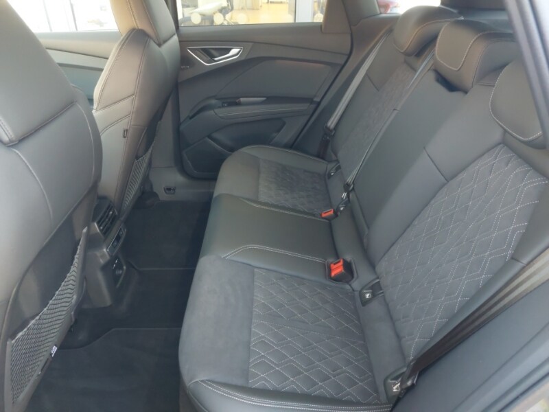 Used Audi Q4 e-tron 2025 for sale - 77852130: Photo 6