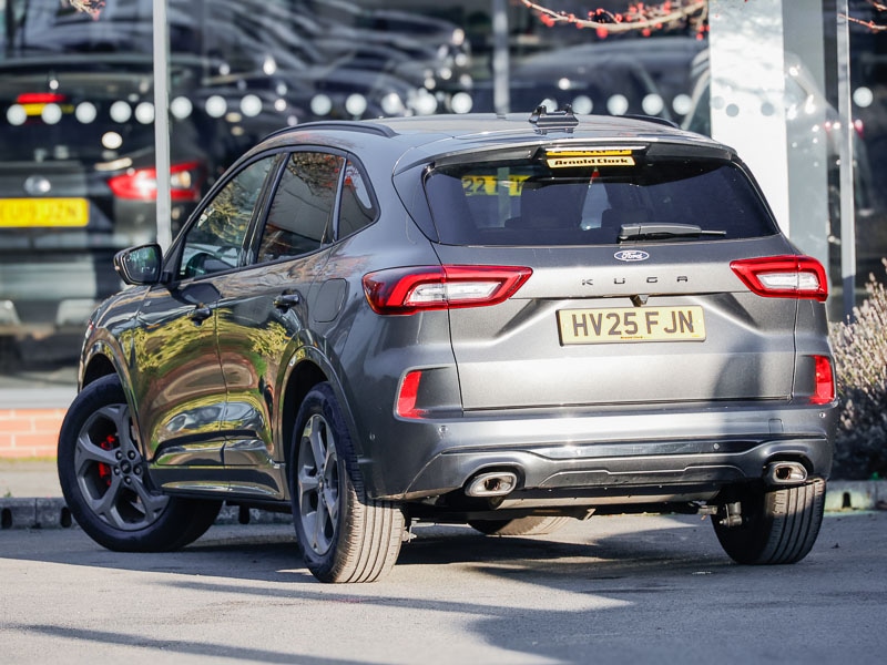 Used Ford Kuga 2025 for sale - 76837876: Photo 3