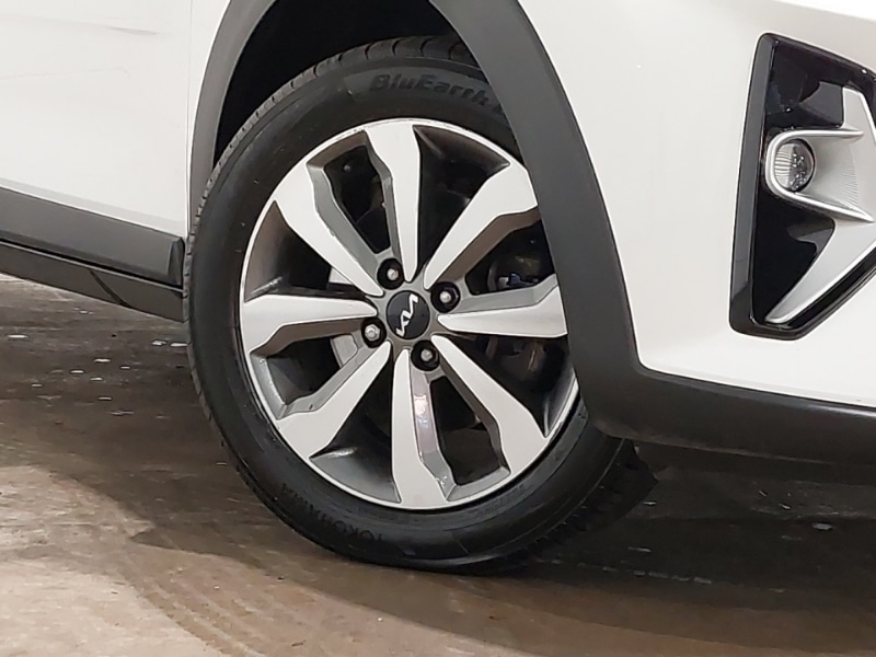 Used Kia Stonic 2023 for sale - 77386060: Photo 9