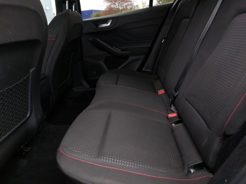 Used Ford Focus 2023 for sale - 76392614: Photo 6