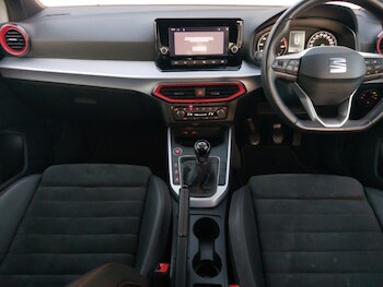 Used SEAT Arona 2023 for sale - 77912503: Photo