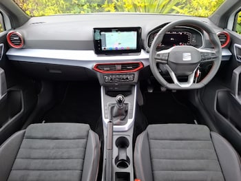 Used SEAT Arona 2026 for sale - 79469942: Photo