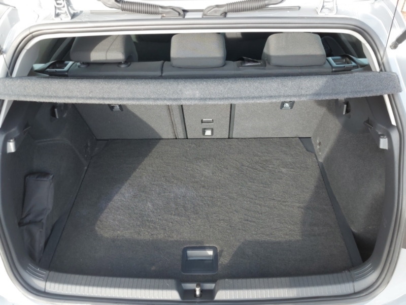 Used Volkswagen Golf 2020 for sale - 77544911: Photo 8