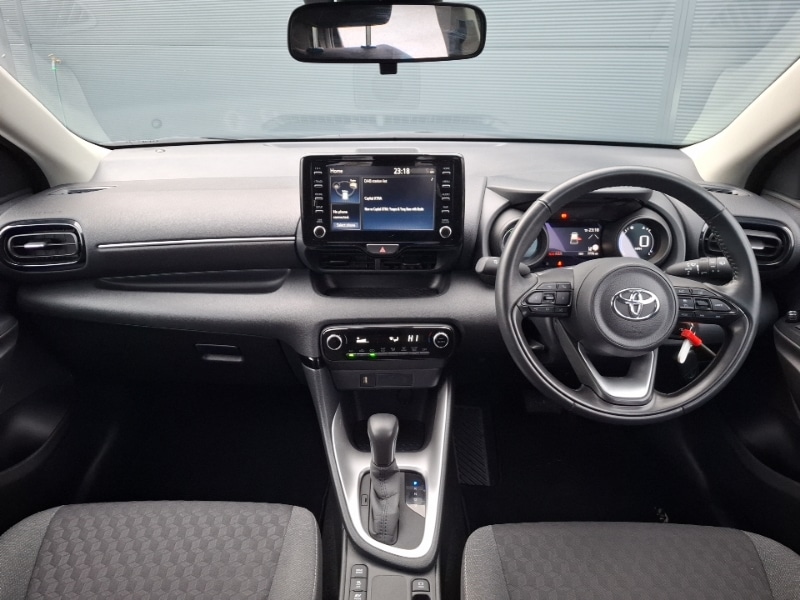 Used Toyota Yaris 2022 for sale - 77365880: Photo 2