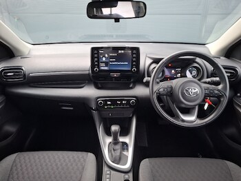 Used Toyota Yaris 2022 for sale - 77365880: Photo