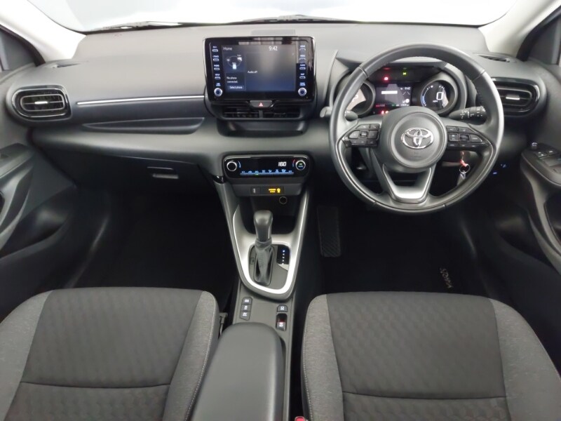 Used Toyota Yaris 2022 for sale - 76316733: Photo 2