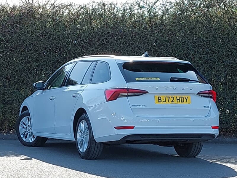 Used Skoda Octavia 2023 for sale - 77950079: Photo 3