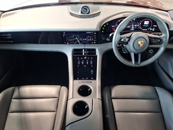 Used Porsche Taycan 2022 for sale - 78238976: Photo