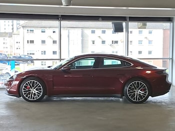 Used Porsche Taycan 2022 for sale - 78238976: Photo