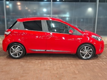 Used Toyota Yaris 2020 for sale - 77410412: Photo