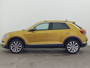 Used Volkswagen T-Roc 2021 for sale - 76483736: Photo