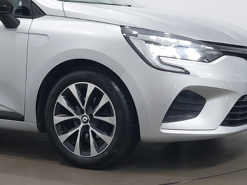 Used Renault Clio 2022 for sale - 76666475: Photo 9