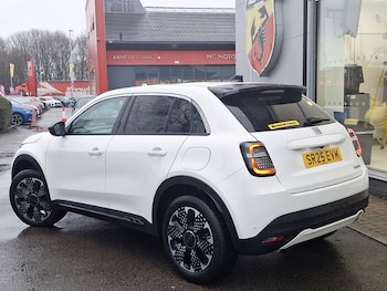 Used Fiat 600 2025 for sale - 77476283: Photo