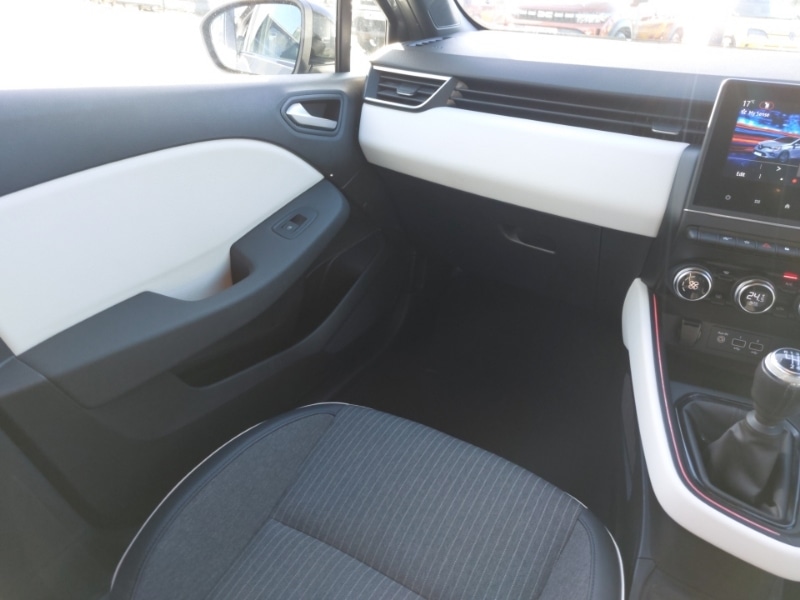 Used Renault Clio 2023 for sale - 77790935: Photo 10