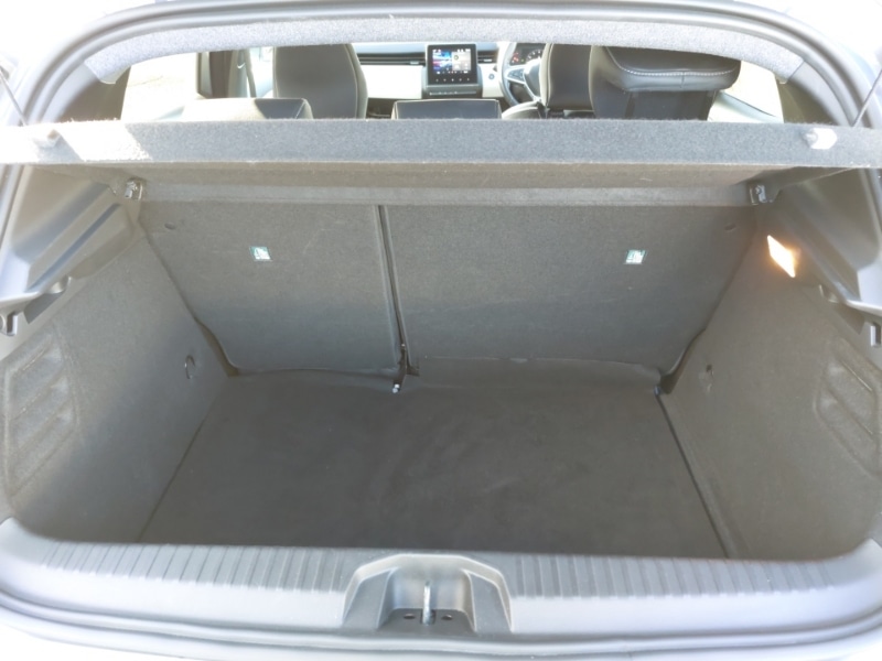 Used Renault Clio 2023 for sale - 77790935: Photo 8