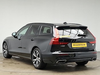 Used Volvo V60 2021 for sale - 78253894: Photo