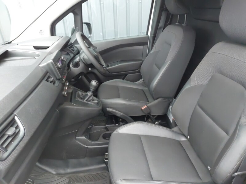 Used Renault Kangoo 2024 for sale - 77847667: Photo 5