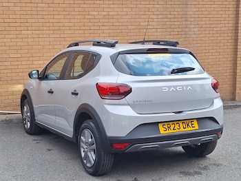 Used Dacia Sandero Stepway 2023 for sale - 79480520: Photo