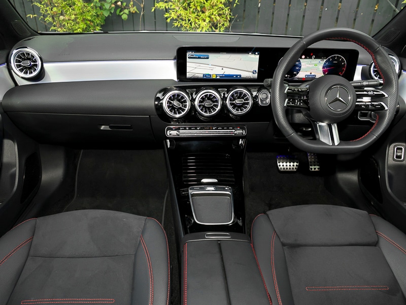 Used Mercedes-Benz A-Class 2024 for sale - 76548295: Photo 2