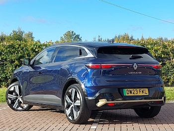 Used Renault Megane E Tech 2023 for sale - 77020791: Photo