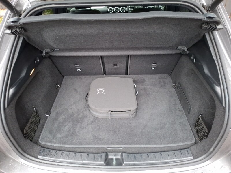 Used Mercedes-Benz EQA 2024 for sale - 76548290: Photo 8