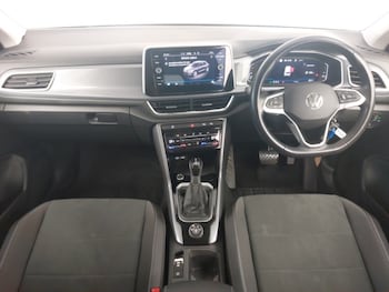 Used Volkswagen T-Roc 2023 for sale - 78957548: Photo