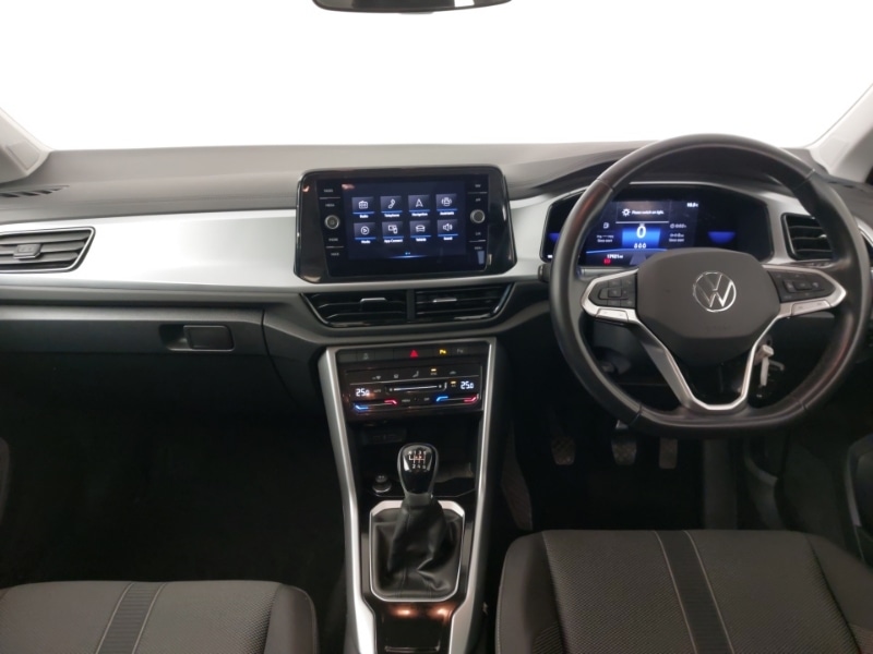 Used Volkswagen T-Roc 2022 for sale - 77956128: Photo 2