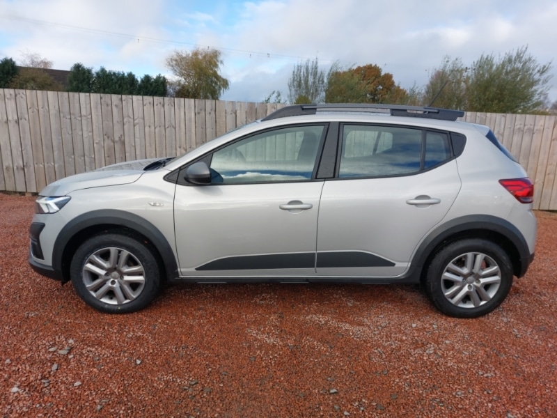 Used Dacia Sandero Stepway 2023 for sale - 76695075: Photo 4