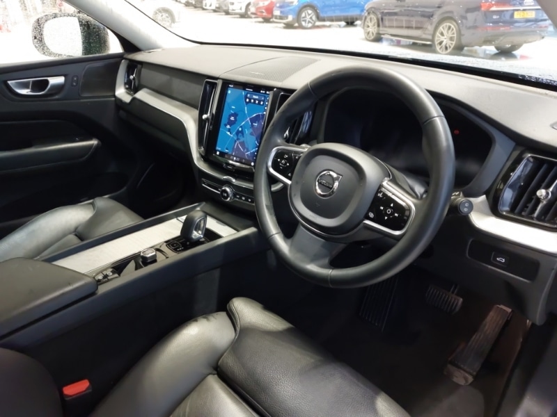 Used Volvo XC60 2023 for sale - 77343477: Photo 12