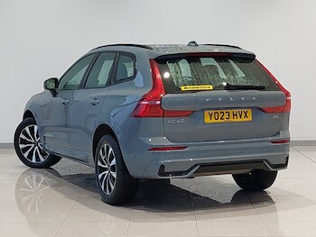 Used Volvo XC60 2023 for sale - 77343477: Photo