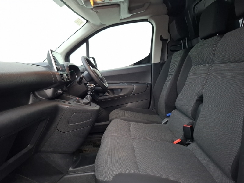 Used Citroen Berlingo 2024 for sale - 76720524: Photo 5