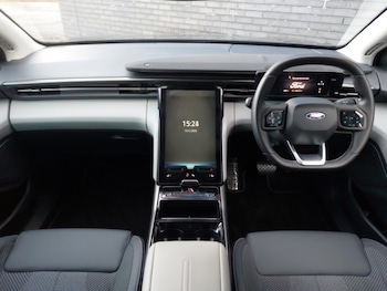 Used Ford Explorer 2025 for sale - 76967430: Photo