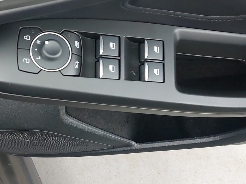 Used Ford Focus 2023 for sale - 76764303: Photo 12