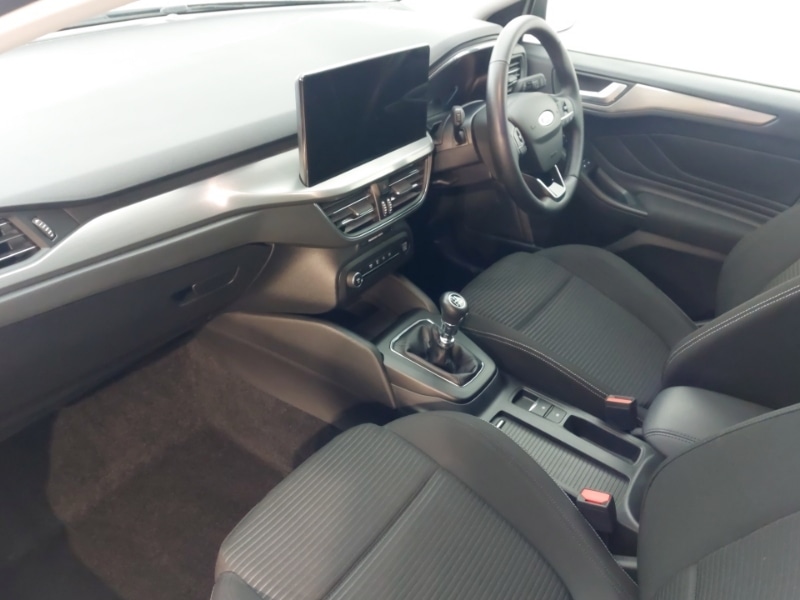 Used Ford Focus 2023 for sale - 76764303: Photo 5