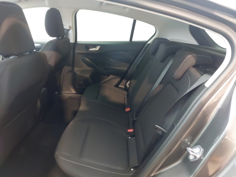 Used Ford Focus 2023 for sale - 76764303: Photo 6