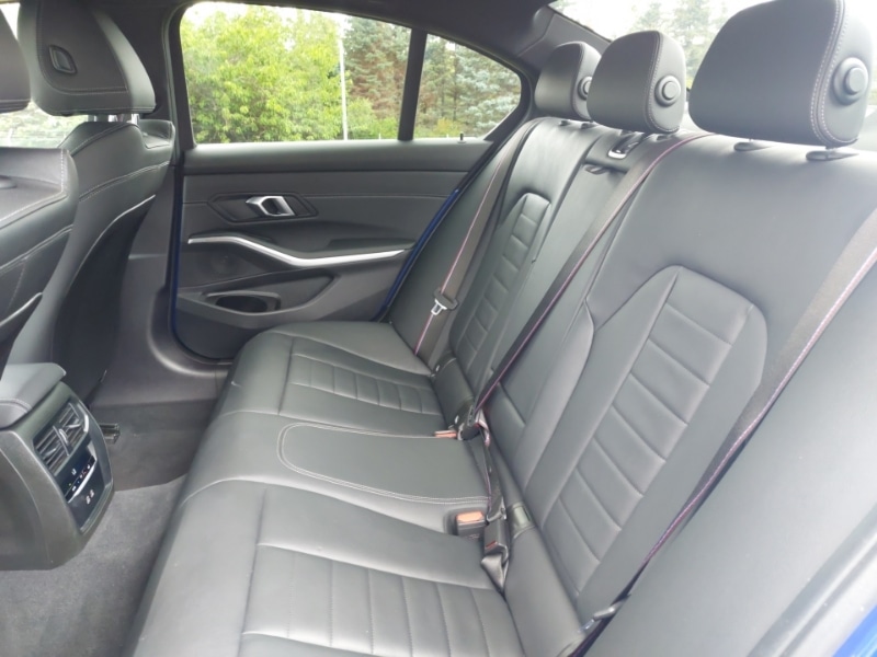 Used BMW 3 Series 2024 for sale - 76861425: Photo 6