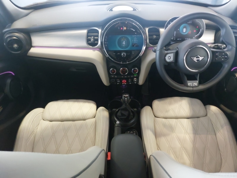 Used MINI Hatch 2023 for sale - 78140299: Photo 4