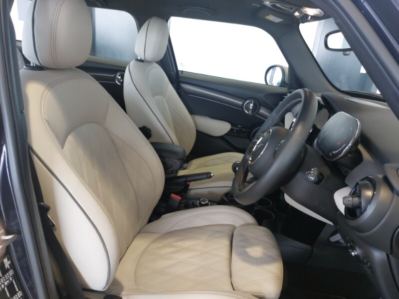 Used MINI Hatch 2023 for sale - 78140299: Photo 6