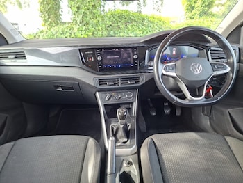 Used Volkswagen Polo 2024 for sale - 79056138: Photo
