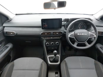 Used Dacia Sandero Stepway 2024 for sale - 78423164: Photo