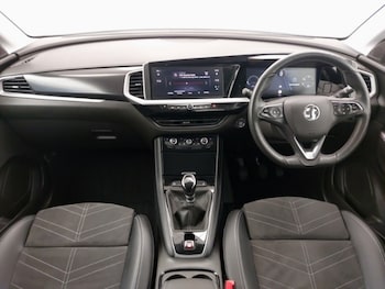 Used Vauxhall Grandland 2022 for sale - 76150338: Photo 2