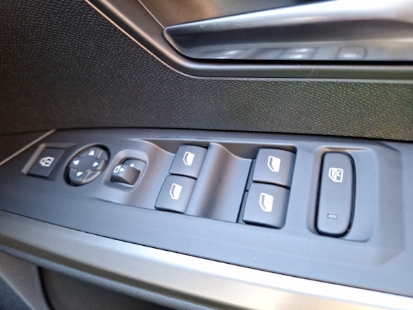 Used Peugeot 3008 2025 for sale - 76253998: Photo 12